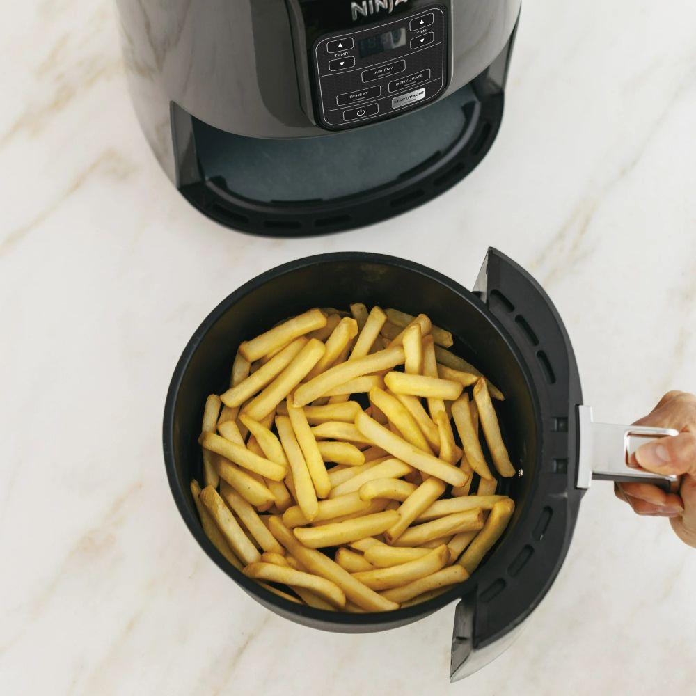 Refurbished Ninja 4QT. Air Fryer (AF100WM) - Reebelo Canada