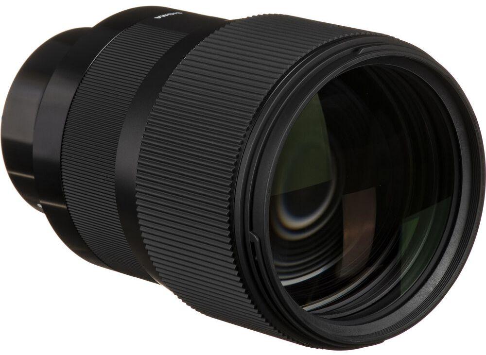 Sigma 135mm F1.8 DG HSM Art Lens for Sony E - Black