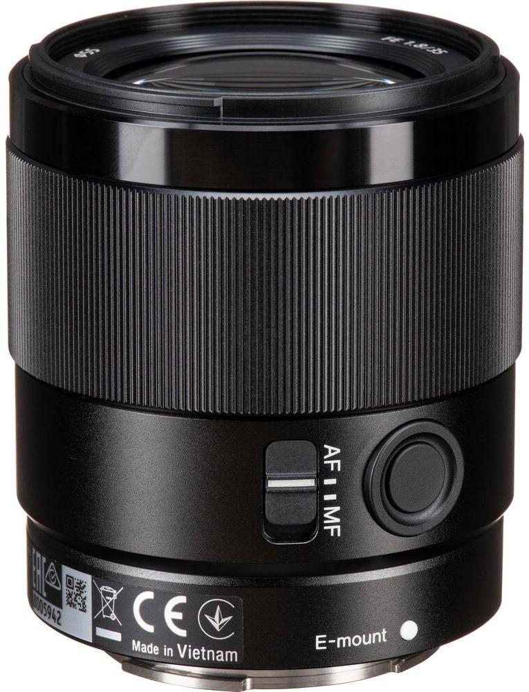 Sony FE 35mm f/1.8 Lens